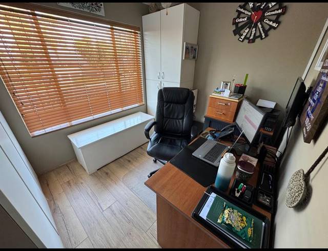 3 BEDROOM TOWNHOUSE FOR SALE IN BIRCHLEIGH